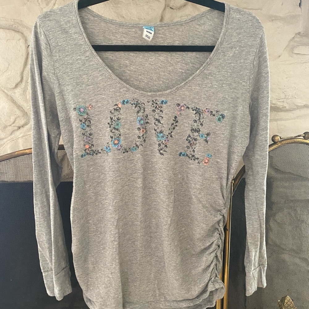 Maternity long sleeved shirt